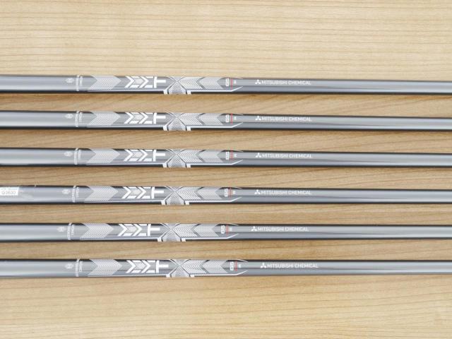 Iron set : Titleist : ชุดเหล็ก Titleist T250 Forged Launch Spec (รุ่นล่าสุด ออกปี 2025 Japan Spec) มีเหล็ก 5-Pw (6 ชิ้น) ก้านกราไฟต์ Mitsubishi MMT 65 Flex R