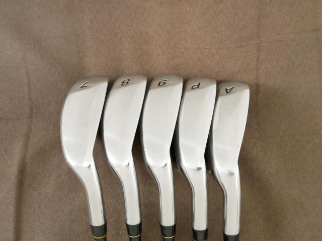 Iron set : Tsuruya : ชุดเหล็ก Tsuruya AXEL XP MM (หน้าเด้ง เบา อ่อน เหมาะกับซีเนียร์) มีเหล็ก 7-Pw,Aw (5 ชิ้น) ก้านกราไฟต์ FLex R