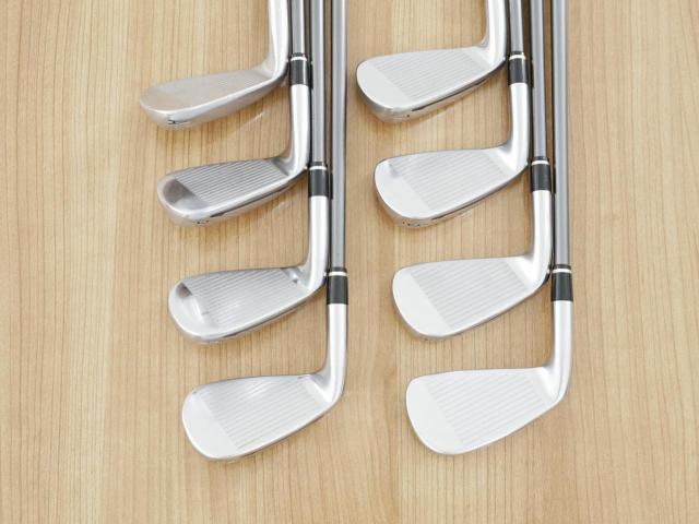 Iron set : Taylormade : ชุดเหล็ก Taylormade Gloire F2 Forged (รุ่นท๊อปสุด Japan Spec. ออกปี 2017) มีเหล็ก 4-Pw,Aw (8 ชิ้น) ก้านกราไฟต์ Flex S