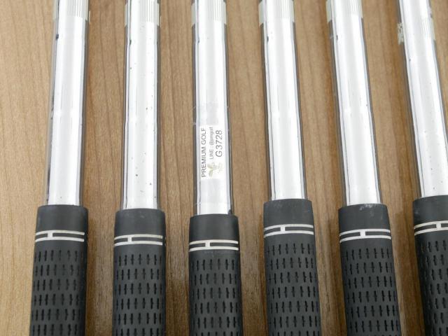 Iron set : Honma : ชุดเหล็ก Honma ATHPORT E+ มีเหล็ก 6-11,Sw (7 ชิ้น) ก้านเหล็ก NS Pro 950 Flex R