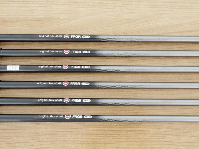 Iron set : PRGR : ชุดเหล็กกระเทย PRGR NEW Egg Forged (รุ่นปี 2020 ตีง่ายและไกลมากๆ เด้งสุดๆ COR 0.82) มีเหล็ก 6-Pw,Aw (6 ชิ้น) ก้านกราไฟต์ Flex SR (M40)