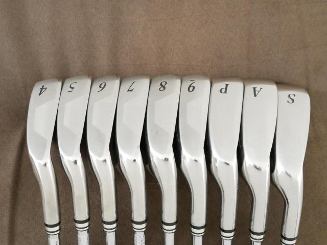 Iron set : XXIO : ชุดเหล็ก XXIO 7 (ตีง่ายมาก ไกล) มีเหล็ก 4-Pw,Aw,Sw (9 ชิ้น) ก้านเหล็ก NS Pro 920 Flex S