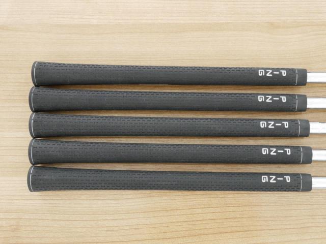 Iron set : Callaway : ชุดเหล็ก Callaway Mavrik MAX (ออกปี 2020 ตีง่าย ไกลมากๆ) มีเหล็ก 6-Pw (5 ชิ้น) ก้านเหล็ก NS Pro Zelos 7 Flex S