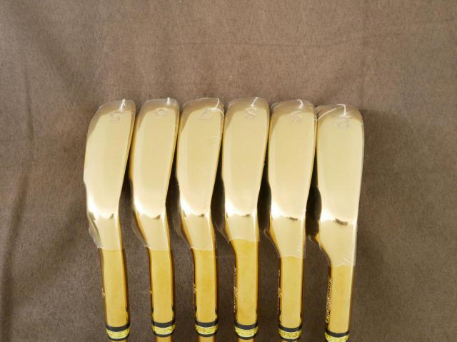 Iron set : Other Brand : **ของใหม่ ยังไม่แกะพลาสติก** ชุดเหล็ก Mutsumi Honma MH777 One Length (ใบใหญ่ ตีง่าย ไกล) มีเหล็ก 5-Pw (6 ชิ้น) ก้านกราไฟต์ Flex R