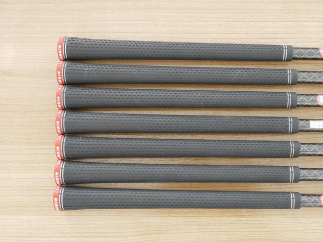 Iron set : Taylormade : ชุดเหล็ก Taylormade Stealth (ออกปี 2022 Japan Spec.) มีเหล็ก 5-Pw,Sw (7 ชิ้น) ก้านกราไฟต์ Mitsubishi Tensei TM60 Flex R