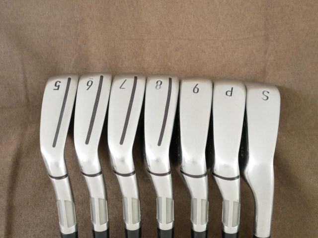 Iron set : Taylormade : ชุดเหล็ก Taylormade Stealth (ออกปี 2022 Japan Spec.) มีเหล็ก 5-Pw,Sw (7 ชิ้น) ก้านกราไฟต์ Mitsubishi Tensei TM60 Flex R