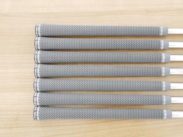 Iron set : Taylormade : ชุดเหล็ก Taylormade P790 (ตัวท้อปสุด ล่าสุด ออกปี 2025 Japan Spec.) มีเหล็ก 5-Pw,Aw (7 ชิ้น) ก้านเหล็ก NS Pro 950 NEO Flex S