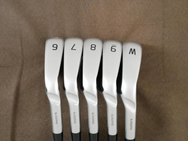 Iron set : Ping : ชุดเหล็ก Ping i240 (รุ่นล่าสุด ออกปี 2025) มีเหล็ก 6-Pw (5 ชิ้น) ก้านกราไฟต์ Ping ALTA J CB Flex S