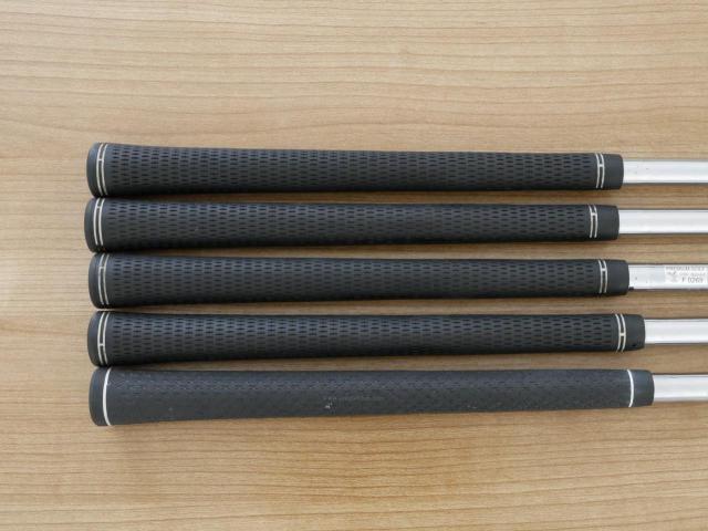 Iron set : Callaway : ชุดเหล็ก Callaway Mavrik (ปี 2020 ตีง่าย ไกลมากๆ) มีเหล็ก 6-Pw (5 ชิ้น) ก้านเหล็ก Flex S