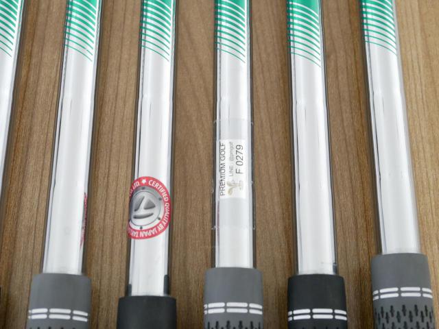 Iron set : Taylormade : ชุดเหล็ก Taylormade P790 (ตัวท้อปสุด ปี 2022 Japan Spec.) มีเหล็ก 5-Pw (6 ชิ้น) ก้านเหล็ก NS Pro 950 NEO Flex S