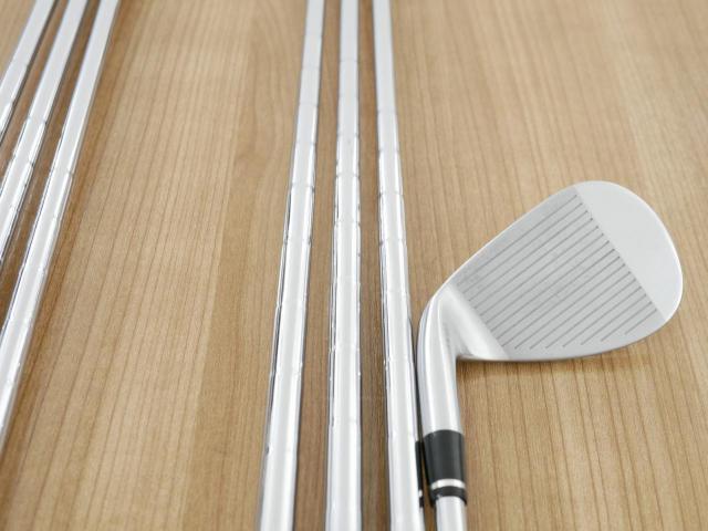 Iron set : Taylormade : ชุดเหล็ก Taylormade Gloire F2 Forged (รุ่นท๊อปสุด Japan Spec. ออกปี 2017) มีเหล็ก 6-Pw,Aw,Sw (7 ชิ้น) ก้านเหล็ก NS Pro 930 Flex S