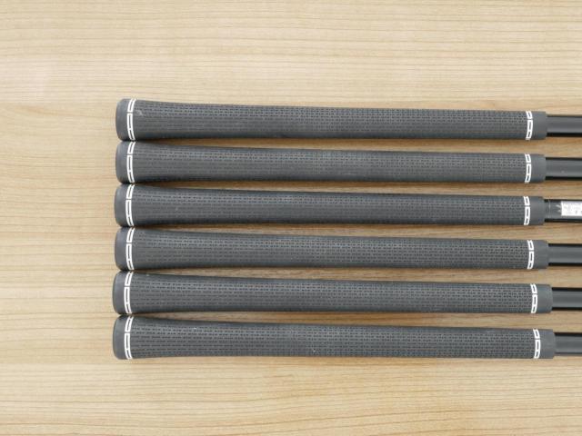 Iron set : Titleist : ชุดเหล็ก Titleist T350 Forged (ออกปี 2023) มีเหล็ก 6-Pw,48 (6 ชิ้น) ก้านกราไฟต์ Mitsubishi TENSEI AM2 Flex S