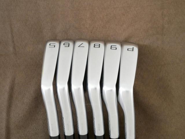 Iron set : Taylormade : ชุดเหล็ก Taylormade P7MC Forged (ซีรี่ย์ท้อปสุด ออกปี 2021) มีเหล็ก 5-Pw (6 ชิ้น) ก้านเหล็ก NS Pro Modus 105 Flex S