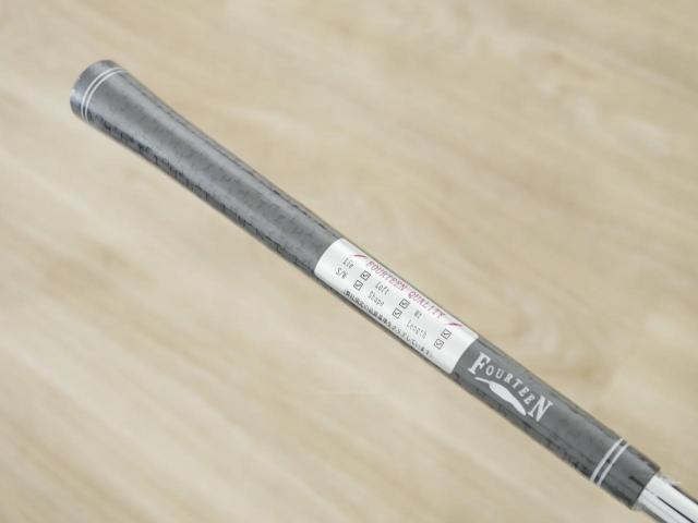 Wedge : Fourteen : **ของใหม่ ยังไม่แกะพลาสติก** Wedge Fourteen RM-a Forged (ออกปี 2024) Loft 58 ก้านเหล็ก Dynamic Gold S200