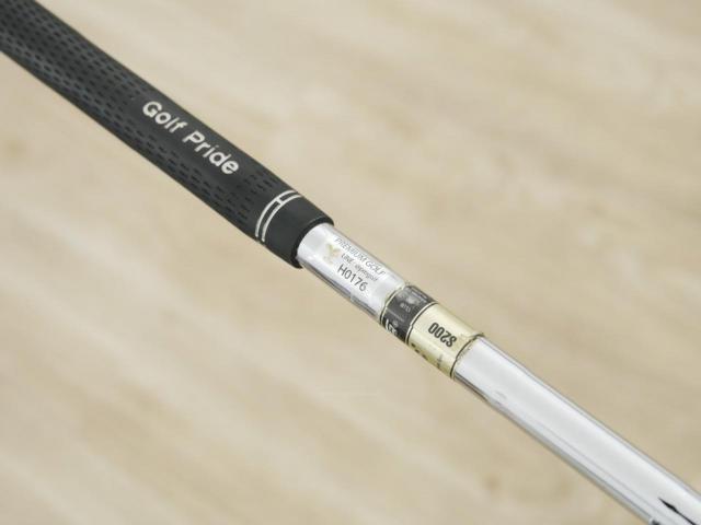 Wedge : Other : Wedge KAMUI PRO KP-W05 Forged Loft 58 ก้านเหล็ก Dynamic Gold S200