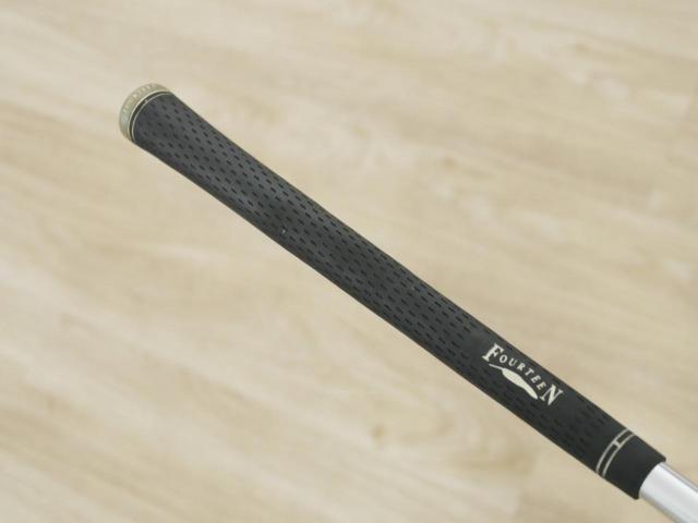 Wedge : Fourteen : Wedge Fourteen D-030 Forged Loft 51 ก้านเหล็ก Dynamic Gold Wedge
