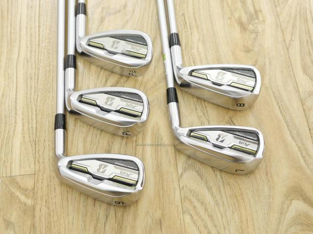 Iron set : Bridgestone : Bridgestone JGR Hybrid Forged Iron มีเหล็ก 7-P1,P2 (5 ชิ้น เหล็ก 7 ตีไกลเกินเหล็ก 6 รุ่นอื่น) ก้านกราไฟต์ Fujikura Air Speeder (R)