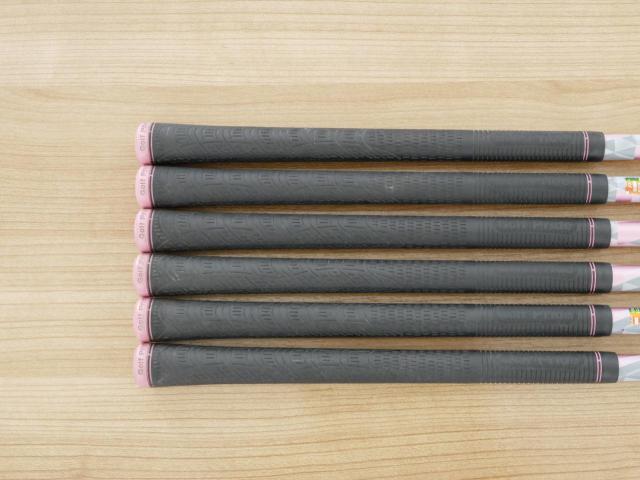 Lady club : All : ชุดเหล็ก Callaway Big Bertha Beta (ใบใหญ่ ตีง่าย ไกล) มีเหล็ก 7-Pw,Aw,Sw (6 ชิ้น) ก้านกราไฟต์ Flex L