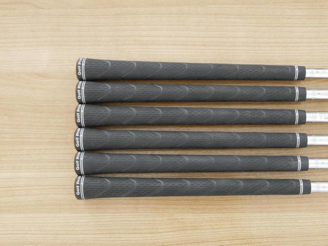 Iron set : Mizuno : ชุดเหล็ก Mizuno JPX 925 Forged (ออกปี 2024 ตัวท๊อป นุ่ม แน่น ไกล) มีเหล็ก 6-Pw,Gw (6 ชิ้น) ก้านเหล็ก Dynamic Gold 95 R300