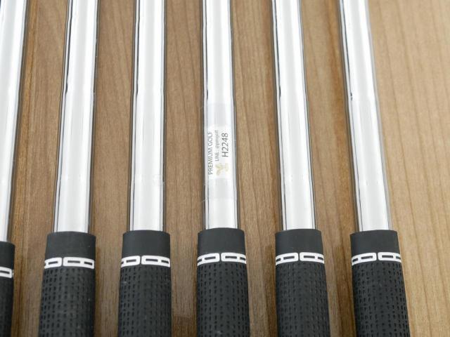 Iron set : Titleist : ชุดเหล็ก Titleist T250 Forged (รุ่นล่าสุด ออกปี 2025 Japan Spec) มีเหล็ก 5-Pw (6 ชิ้น) ก้านเหล็ก NS Pro 880 AMC Flex S