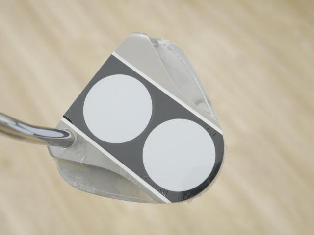 Putter : All : **ของใหม่ ยังไม่แกะพลาสติก** พัตเตอร์ Odyssey Microhinge 2-Ball V-Line (รุ่นล่าสุด ปี 2025) ยาว 34 นิ้ว