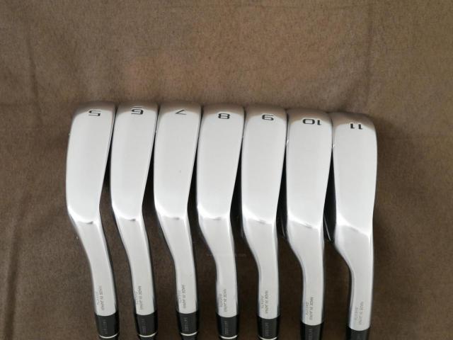 Iron set : Honma : ชุดเหล็ก Honma Tour World TR21X (ออกปี 2021 ตีง่าย ไกล) มีเหล็ก 5-11 (7 ชิ้น) ก้านกราไฟต์ Honma Vizard TR20-65 Flex R
