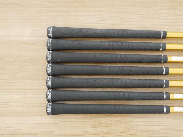 Iron set : Callaway : ชุดเหล็ก Callaway Rogue ST Max Fast (ออกปี 2022 ตีง่ายที่สุด ไกลสุดของ Callaway) มีเหล็ก 6-Pw,Gw,Sw (7 ชิ้น) ก้านกราไฟต์ Fujikura Speeder NX 40 Flex R