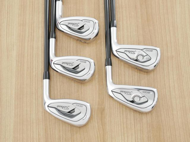 Iron set : Titleist : ชุดเหล็ก Titleist T200 (รุ่นปี 2020) มีเหล็ก 6-Pw (5 ชิ้น) ก้านกราไฟต์ Mitsubishi KUROKAGE 60i Flex R