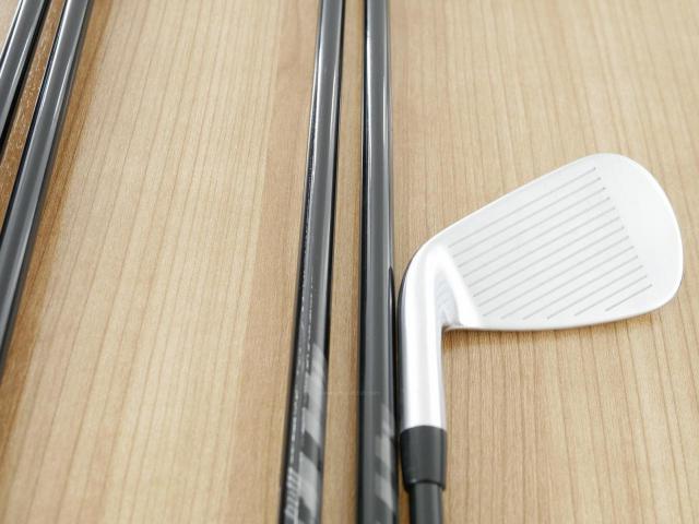 Iron set : Titleist : ชุดเหล็ก Titleist T200 (รุ่นปี 2020) มีเหล็ก 6-Pw (5 ชิ้น) ก้านกราไฟต์ Mitsubishi KUROKAGE 60i Flex R