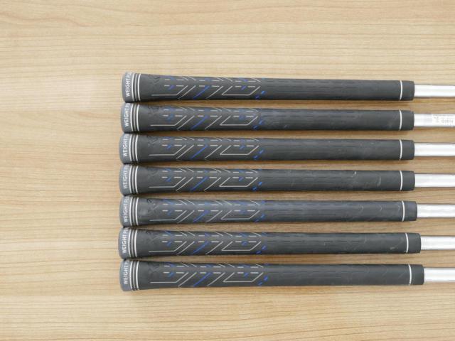 Iron set : XXIO : ชุดเหล็ก XXIO Cross 2 (ออกปี 2021 ตีไกลที่สุดของที่สุดจาก XXIO หน้าเด้งสุดๆ) มีเหล็ก 7-Pw,Aw,Dw,Sw (7 ชิ้น ตีไกลกว่าปกติ 2 เบอร์) ก้านเหล็ก NS Pro 860 DST Flex S