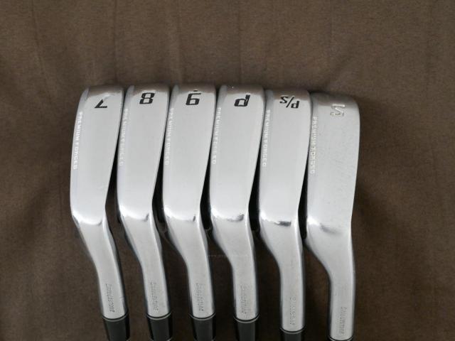 Iron set : Tourstage : ชุดเหล็ก Tourstage VIQ (Forged) มีเหล็ก 7-Pw,Aw,Sw (6 ชิ้น) ก้านกราไฟต์ Flex R