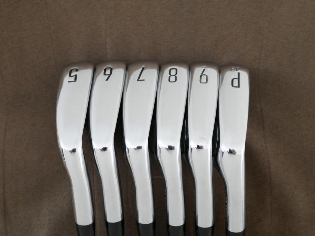 Iron set : Titleist : ชุดเหล็ก Titleist T200 Forged (รุ่นปี 2022 Japan Spec) มีเหล็ก 5-Pw (6 ชิ้น) ก้านเหล็ก AMT Tour White S200