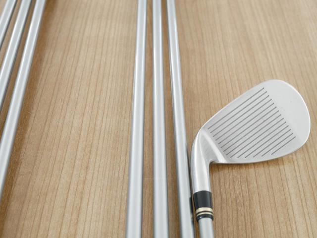 Iron set : Other Brand : ชุดเหล็ก Ryoma DSI (ตีง่ายมาก ไกลมากๆ หายากสุดๆ) มีเหล็ก 6-Pw,Aw,Sw (7 ชิ้น เหล็ก 6 ระยะเท่าเหล็ก 5 รุ่นอื่น) ก้านกราไฟต์ Tour AD Flex R