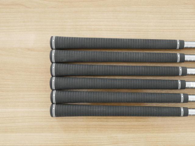 Iron set : PRGR : ชุดเหล็ก PRGR ID (ใบใหญ่ ตีง่าย) มีเหล็ก 5-Pw (6 ชิ้น) ก้านกราไฟต์ M-40 Flex SR