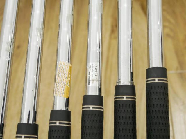 Iron set : Other Brand : ชุดเหล็ก Srixon Z585 Forged (รุ่นปี 2020) มีเหล็ก 5-Pw (6 ชิ้น) ก้านเหล็ก NS Pro 950 DST Flex S