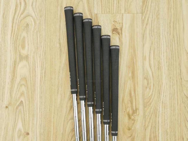 Iron set : Titleist : ชุดเหล็ก Titleist T200 (รุ่นปี 2020) มีเหล็ก 5-Pw (6 ชิ้น) ก้านเหล็ก NS Pro 950 NEO Flex SR