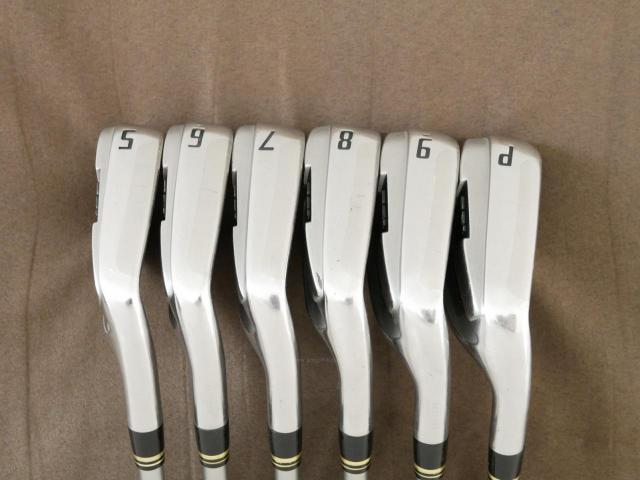 Iron set : Other Brand : ชุดเหล็ก Ryoma DSI (ตีง่ายมาก ไกลมากๆ หายากสุดๆ) มีเหล็ก 5-Pw (6 ชิ้น) ก้านกราไฟต์ Tour AD Flex S