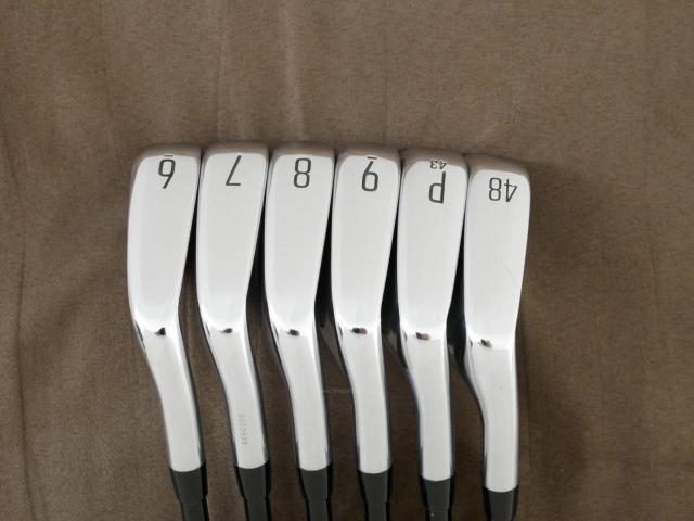 Iron set : Titleist : ชุดเหล็ก Titleist T350 Forged (ออกปี 2023) มีเหล็ก 6-Pw,48 (6 ชิ้น) ก้านกราไฟต์ Mitsubishi TENSEI AM2 Flex S