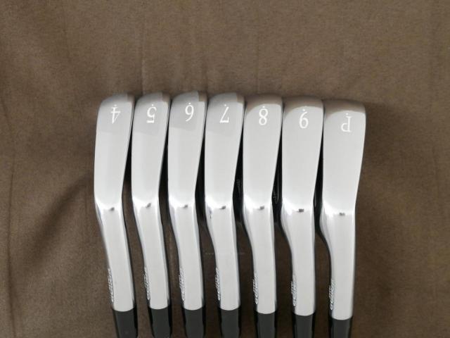 Iron set : Mizuno : ชุดเหล็ก Mizuno Pro 518 Forged (รุ่นปี 2019 นุ่มมาก) มีเหล็ก 4-Pw (7 ชิ้น) ก้านเหล็ก Dynamic Gold 95 R300
