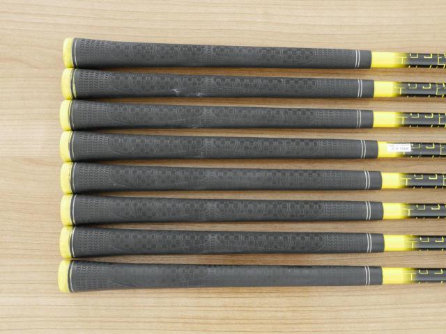 Iron set : Honma : ชุดเหล็ก Honma Bezeal 525 (ออกปี 2016 รุ่นนี้ใบใหญ่ที่สุดของ Honma) มีเหล็ก 5-11,Aw (8 ชิ้น) ก้านกราไฟต์ Honma Vizard 48 Flex R
