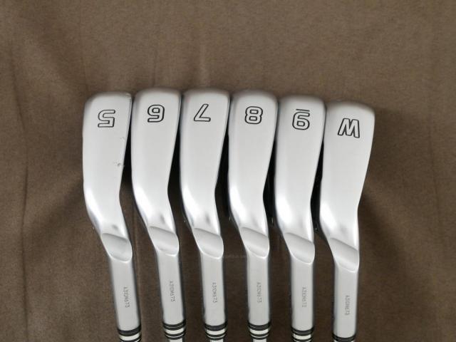 Iron set : Ping : ชุดเหล็ก Ping G425 (รุ่นปี 2021 Japan Spec. ใบใหญ่ ง่าย ไกล) มีเหล็ก 5-Pw (6 ชิ้น) ก้านเหล็ก NS Pro 950 NEO Flex S