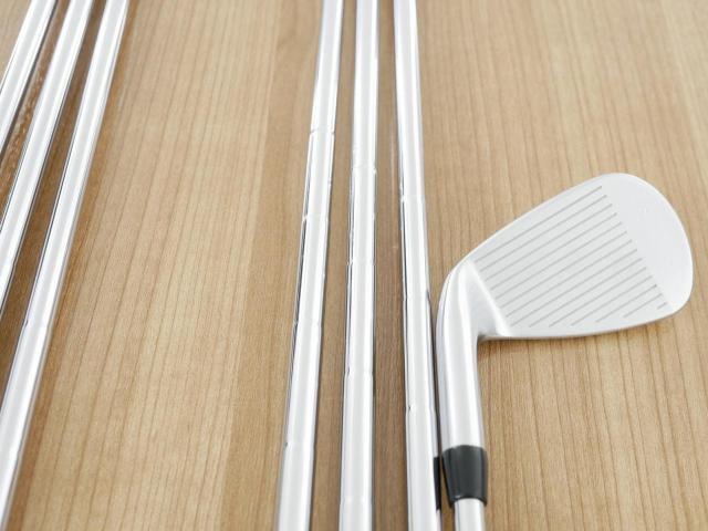 Iron set : Titleist : ชุดเหล็ก Titleist T100 Forged (ออกปี 2023 นุ่ม แน่น คม) มีเหล็ก 4-Pw (7 ชิ้น) ก้านเหล็ก Dynamic Gold S200