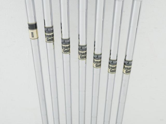Iron set : Titleist : ชุดเหล็ก Titleist T100 Forged (ออกปี 2023 นุ่ม แน่น คม) มีเหล็ก 4-Pw (7 ชิ้น) ก้านเหล็ก Dynamic Gold S200