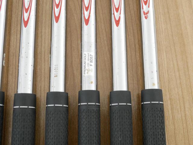 Iron set : Titleist : ชุดเหล็ก Titleist VG3 Forged (ออกปี 2019 Japan Spec. นุ่มแน่น) มีเหล็ก 5-Pw (6 ชิ้น) ก้านเหล็ก NS Pro Modus 105 Flex S