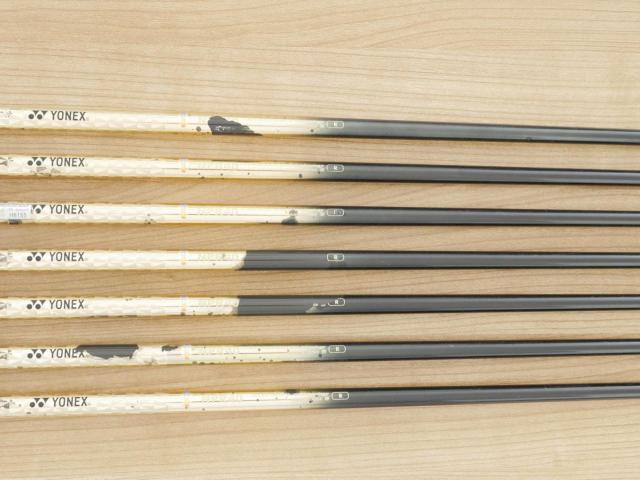 Iron set : Yonex : ชุดเหล็ก Yonex Royal E-Zone (รุ่นท๊อปสุด ก้านดีมาก หน้าเด้ง ตีไกลสุดๆ) มีเหล็ก 6-Pw,Aw,Sw (7 ชิ้น) ก้านกราไฟต์ NANOPREME Flex R