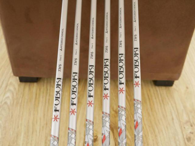 Iron set : Taylormade : ชุดเหล็ก Taylormade M6 (ออกปี 2019 Japan Spec) มีเหล็ก 5-Pw (6 ชิ้น) ก้านกราไฟต์ Mitsubishi FUBUKI TM6 Flex S