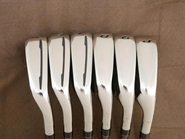 Iron set : Taylormade : ชุดเหล็ก Taylormade M2 2017 มีเหล็ก 5-Pw (6 ชิ้น) ก้านกราไฟต์ 65 Flex R