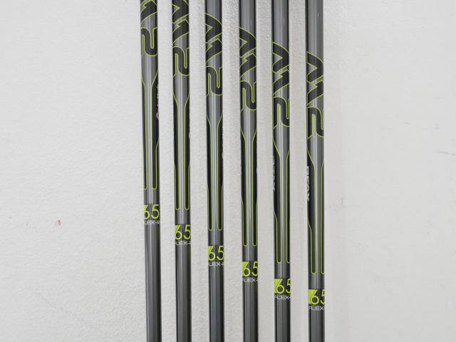 Iron set : Taylormade : ชุดเหล็ก Taylormade M2 2017 มีเหล็ก 5-Pw (6 ชิ้น) ก้านกราไฟต์ 65 Flex R