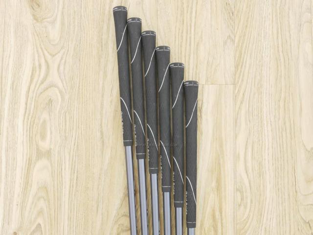 Iron set : Ping : ชุดเหล็ก Ping G425 (รุ่นล่าสุด ออกปี 2020 Japan Spec. ใบใหญ่ ง่าย ไกล) มีเหล็ก 5-Pw (6 ชิ้น) ก้านกราไฟต์ Ping Alta J CB Slate Flex R