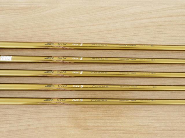 Iron set : Tsuruya : ชุดเหล็ก Tsuruya AXEL Gold Premium II (รุ่นปี 2017 ของใหม่ 6 หมื่นกว่าบาท หน้าเด้งสุดๆ ไกลสุดๆๆ) มีเหล็ก 7-Pw,As (5 ชิ้น) ก้านกราไฟต์ Flex S